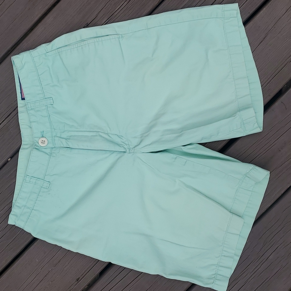 Vineyard Vines Club Shorts Size 28